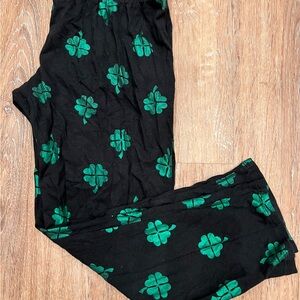 Black and Green Clover Print Pants